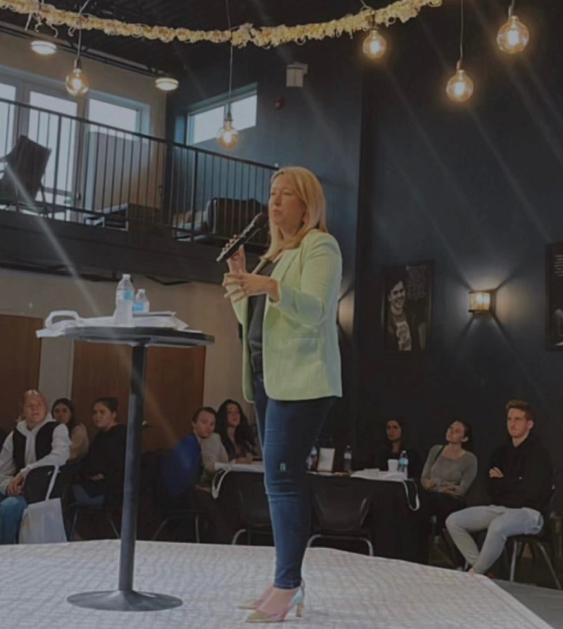 LM-lauren-speaking-photo